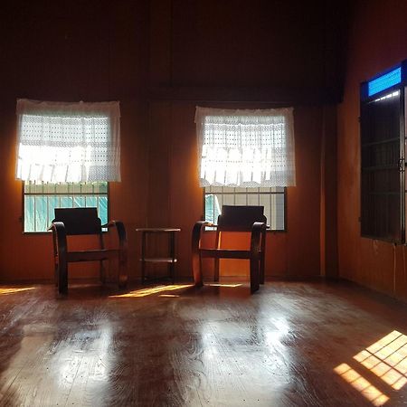Kedthawa Homestay เฮือนเก็ดถะหวา Ban Cho Lae Bagian luar foto