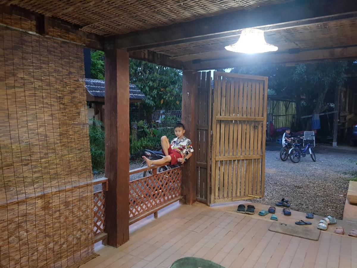 Kedthawa Homestay เฮือนเก็ดถะหวา Ban Cho Lae Bagian luar foto
