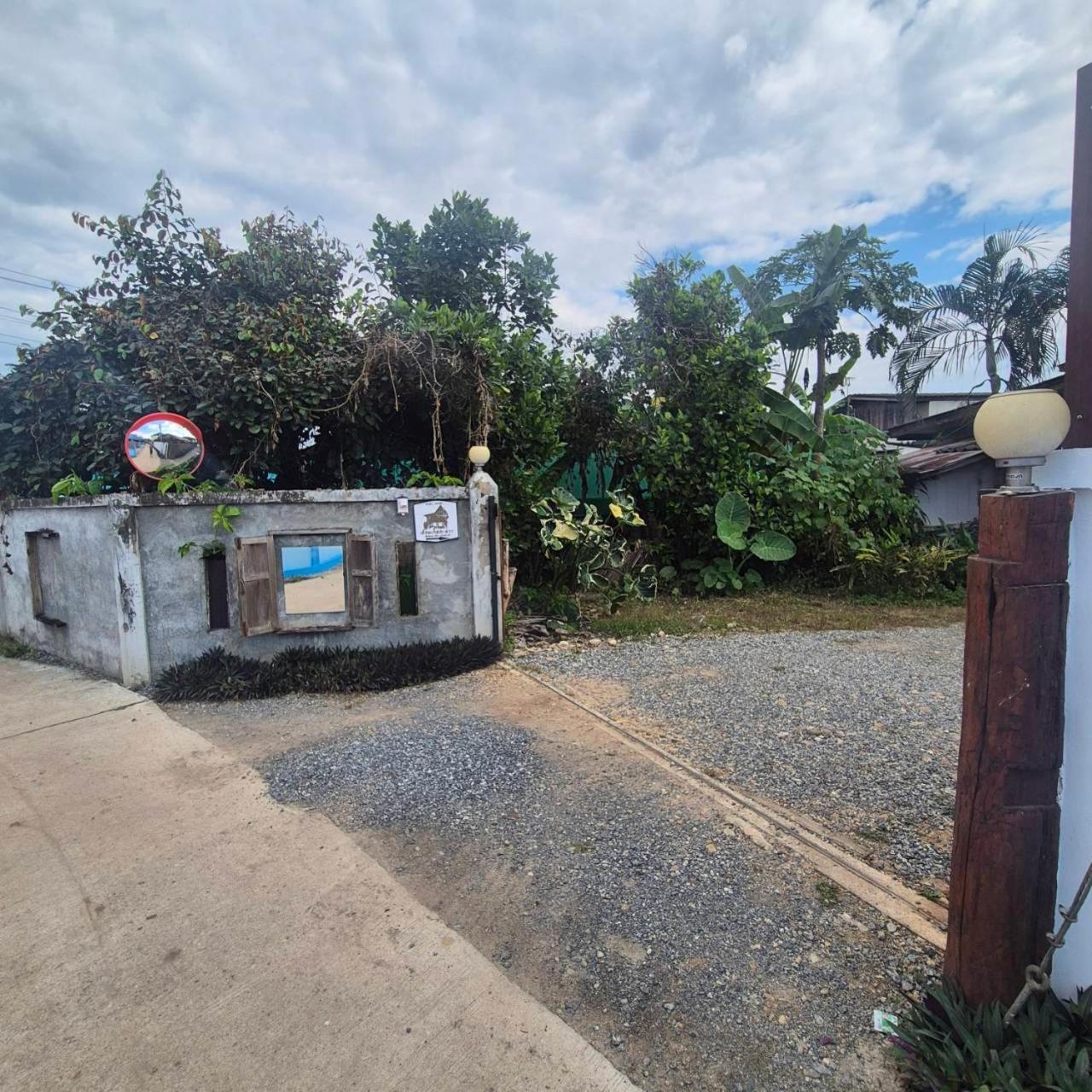 Kedthawa Homestay เฮือนเก็ดถะหวา Ban Cho Lae Bagian luar foto