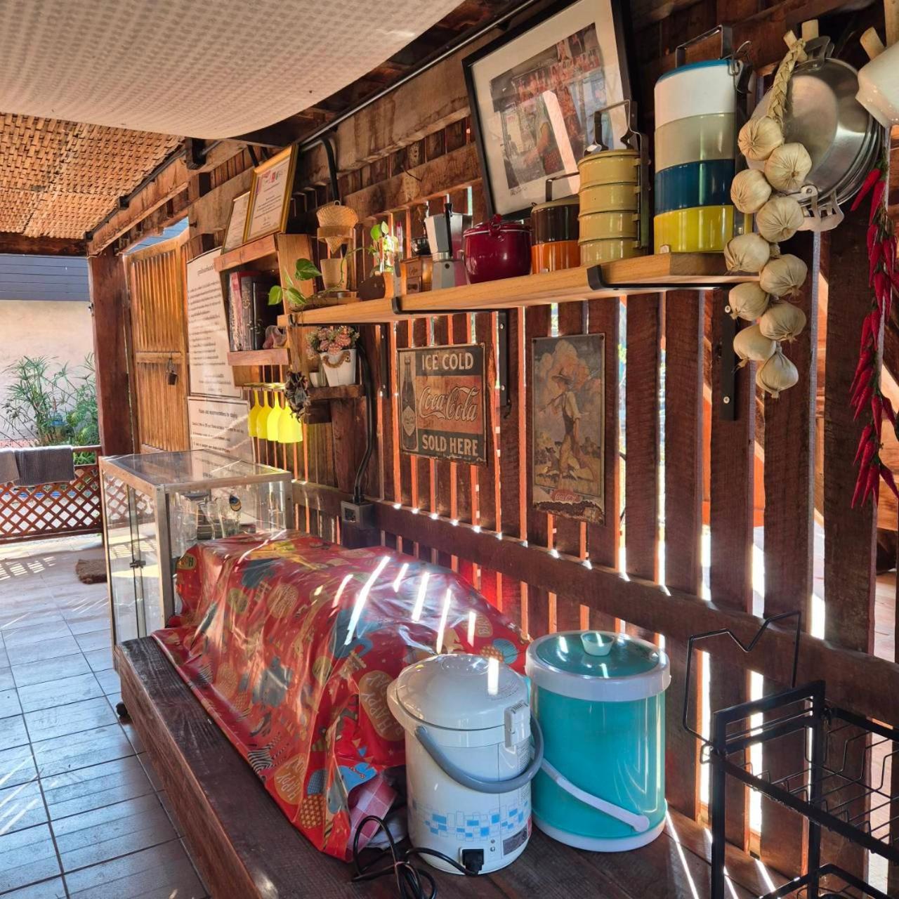 Kedthawa Homestay เฮือนเก็ดถะหวา Ban Cho Lae Bagian luar foto
