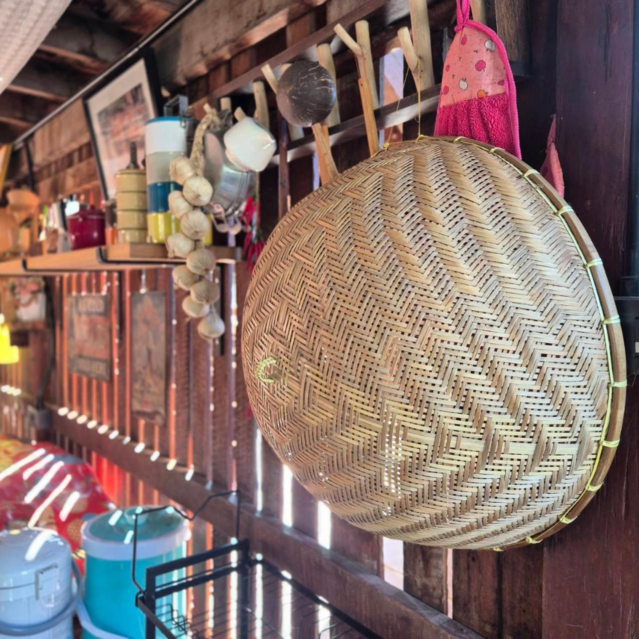 Kedthawa Homestay เฮือนเก็ดถะหวา Ban Cho Lae Bagian luar foto